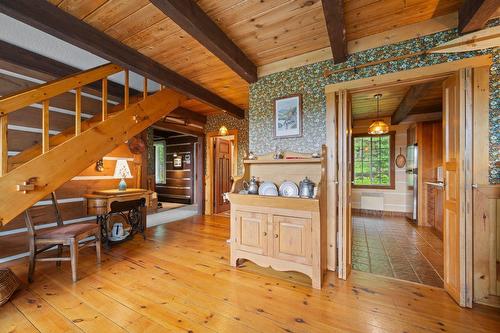 Autre - 249 Ch. Des Boisés, Mont-Tremblant, QC - Indoor Photo Showing Other Room