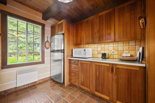 Cuisine - 249 Ch. Des Boisés, Mont-Tremblant, QC - Indoor Photo Showing Kitchen