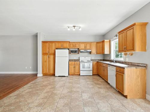 256 Highland Avenue, Windsor, NS 