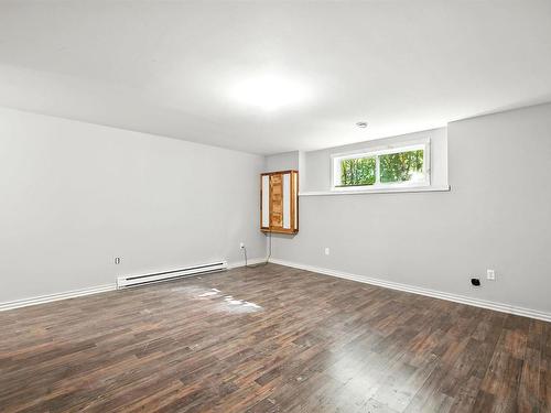 256 Highland Avenue, Windsor, NS 