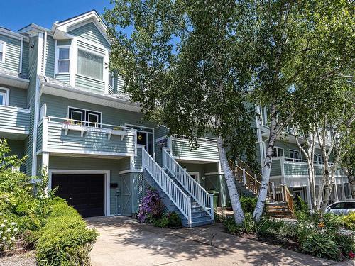 213 Spinnaker Drive  Halifax, NS B3N 3C3