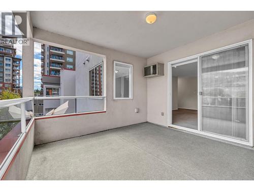 3310 Skaha Lake Road Unit# 306, Penticton, BC -  Photo Showing Other Room