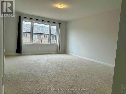 19 Keenan Street, Kawartha Lakes (Lindsay), ON - Indoor Photo Showing Other Room