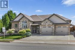 4007 MOUNTAIN STREET  Lincoln, ON L3J 0L1