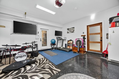 1031 Xavier Street, Gravenhurst, ON - Indoor Photo Showing Gym Room