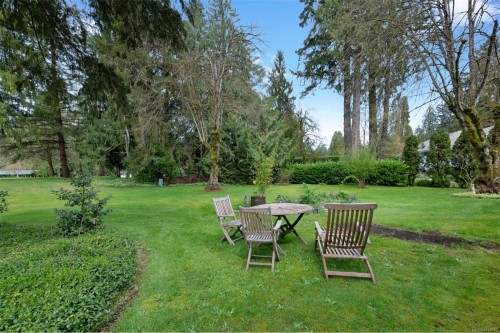 4752 Fairbridge Dr, Duncan, BC 