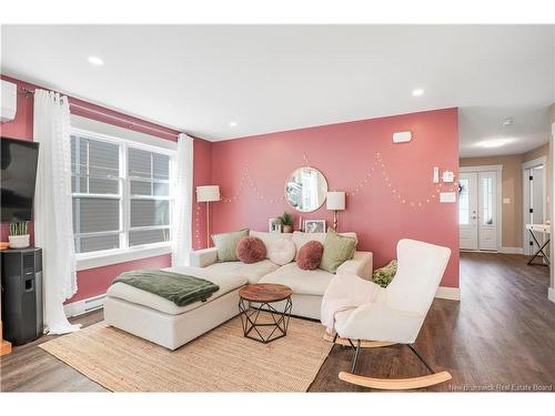 45 Weavers Wy, Fredericton, NB 