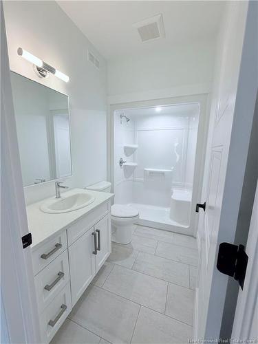 652 Royal Oaks Blvd, Moncton, NB 