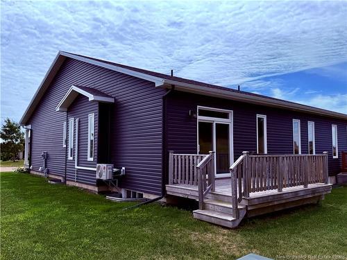 652 Royal Oaks Blvd, Moncton, NB 