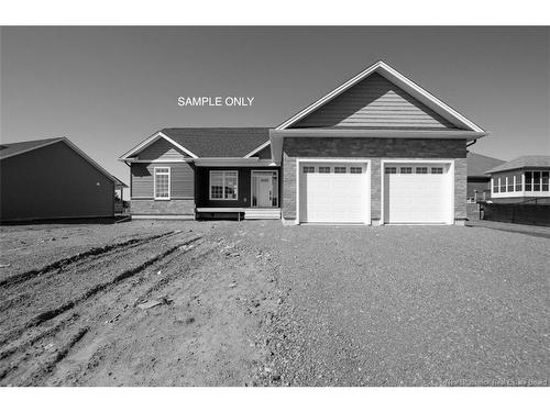 80 Royal Oaks BLVD  Moncton, NB E1H 3L2