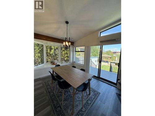 8807 Gala Crescent, Osoyoos, BC - Indoor Photo Showing Dining Room