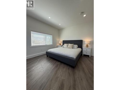 8807 Gala Crescent, Osoyoos, BC - Indoor Photo Showing Bedroom