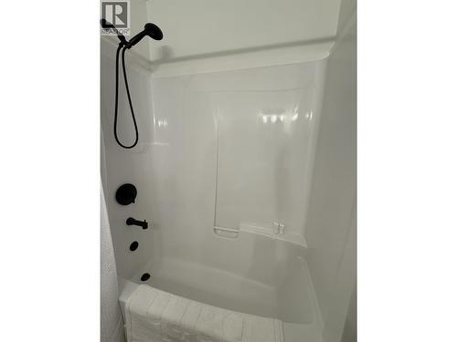 8807 Gala Crescent, Osoyoos, BC - Indoor Photo Showing Bathroom