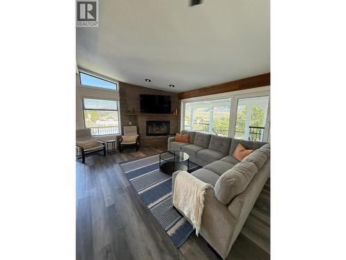 8807 Gala Crescent, Osoyoos, BC - Indoor Photo Showing Living Room With Fireplace