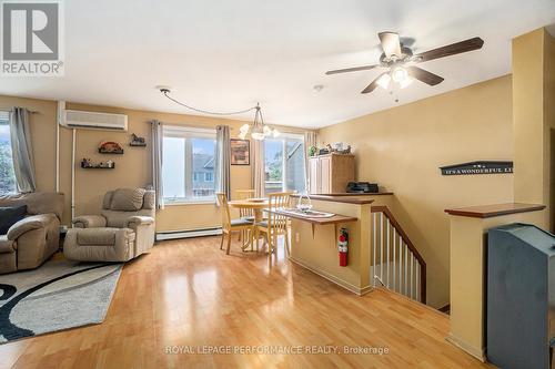 201 - 1765 Cabaret Lane, Ottawa, ON - Indoor