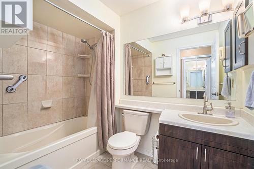 4-piece bathroom - 201 - 1765 Cabaret Lane, Ottawa, ON - Indoor Photo Showing Bathroom
