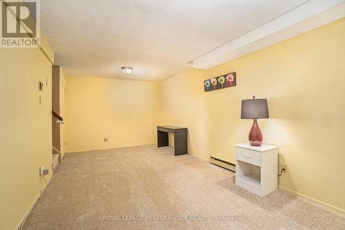 201 - 1765 Cabaret Lane, Ottawa, ON - Indoor