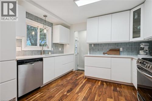 37 Victoria Crescent, Fergus, ON - Indoor Photo Showing Kitchen