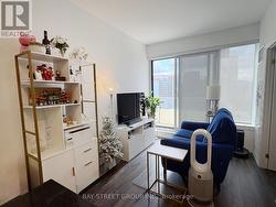 1206 - 75 CANTERBURY PLACE  Toronto, ON M2N 0L2