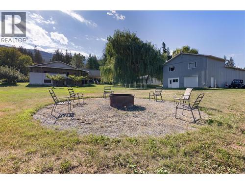 7630 97A Highway, Mara, BC - Outdoor