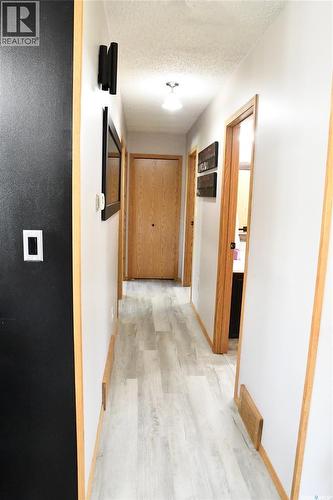 652 9Th Street W, Shaunavon, SK - Indoor Photo Showing Other Room