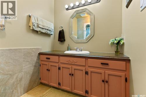 106 Shaw Drive, Regina Beach, SK - Indoor Photo Showing Bathroom