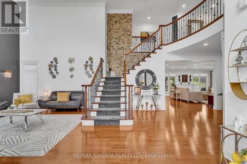 8018 Cathedral Drive, Niagara Falls (Mt. Carmel), ON - Indoor