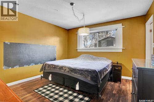 118 N Railway Street W, Warman, SK - Indoor Photo Showing Bedroom