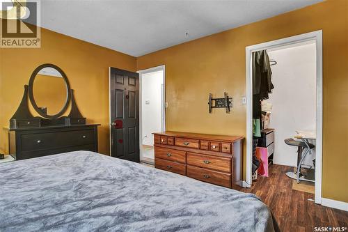 118 N Railway Street W, Warman, SK - Indoor Photo Showing Bedroom