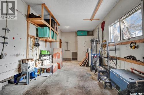 118 N Railway Street W, Warman, SK - Indoor