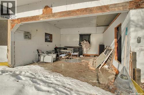 118 N Railway Street W, Warman, SK - Indoor