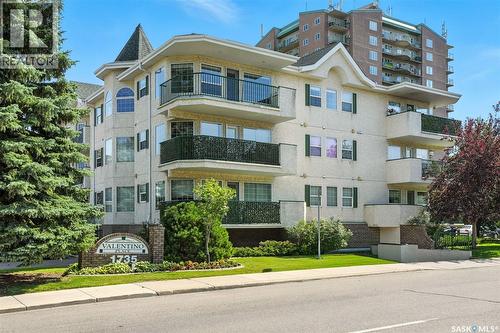 208 1735 Mckercher Drive, Saskatoon, SK - Outdoor With Facade