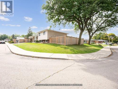 2 Maitland Avenue, Hamilton, ON - Outdoor