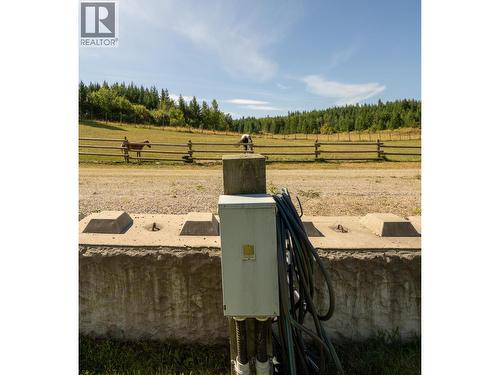 184 Monks Road, Grindrod, BC 