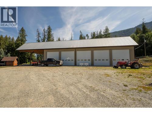 184 Monks Road, Grindrod, BC 