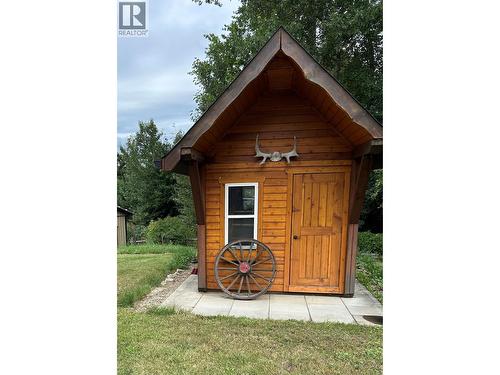 184 Monks Road, Grindrod, BC 