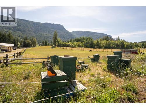 184 Monks Road, Grindrod, BC 