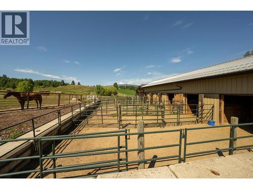 184 Monks Road, Grindrod, BC 