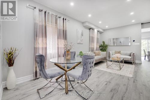3873 Brinwood Gate, Mississauga, ON - Indoor Photo Showing Dining Room