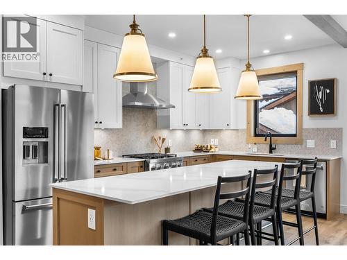7005 Mcgillivray Lake Drive Unit# 15, Sun Peaks, BC - Indoor Photo Showing Kitchen With Upgraded Kitchen