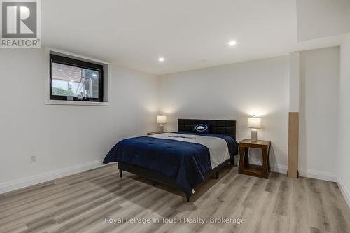 26 Glen Cedar Drive, Tiny, ON - Indoor Photo Showing Bedroom