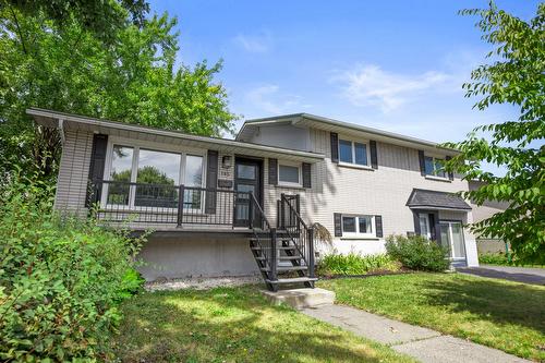 185 Rue Brault  Longueuil (Le Vieux-Longueuil), QC J4J 2L4