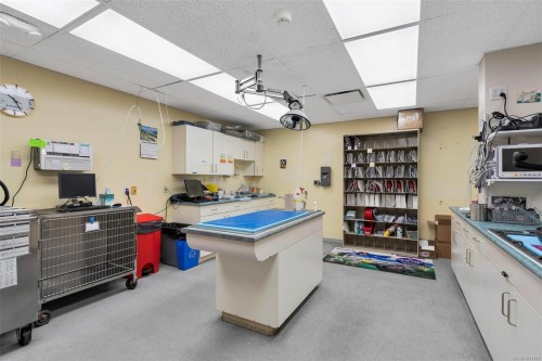 1057+1033 Canada Ave, Duncan, BC 