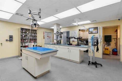 1057+1033 Canada Ave, Duncan, BC 