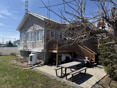 Back of Structure - 574Z Av. Fortin, Hemmingford - Village, QC - Outdoor