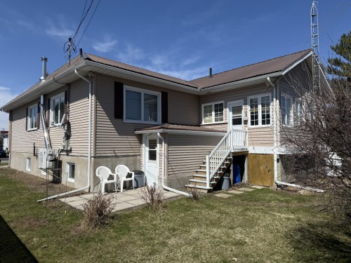 Back of Structure - 574Z Av. Fortin, Hemmingford - Village, QC - Outdoor