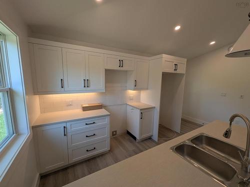 6 Shadebush Walk, Upper Sackville, NS - Indoor Photo Showing Kitchen