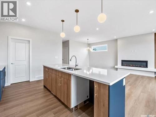 107 Katz Avenue, Saskatoon, SK - Indoor Photo Showing Kitchen With Double Sink