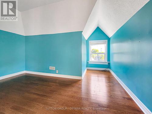 3rd Bedroom - 139 Eccles Street, Ottawa, ON - Indoor Photo Showing Other Room