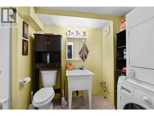 7629 Barnhartvale Road, Kamloops, BC - Indoor Photo Showing Laundry Room